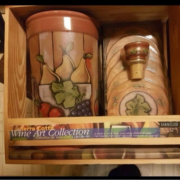 Joie Wine Art Party Plates / Terra Cotta wine bundle crate - Picture 1 of 2